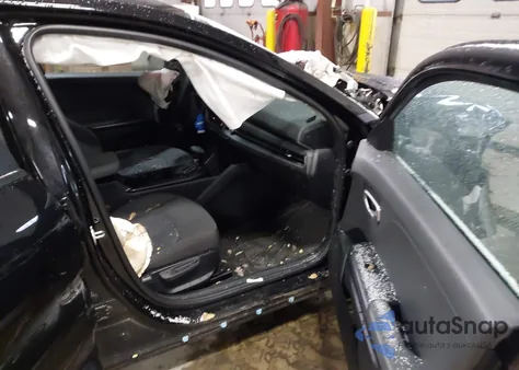 2025 Kia K4 Lxs from USA, damaged, VIN 3KPFT4DEXSE017977